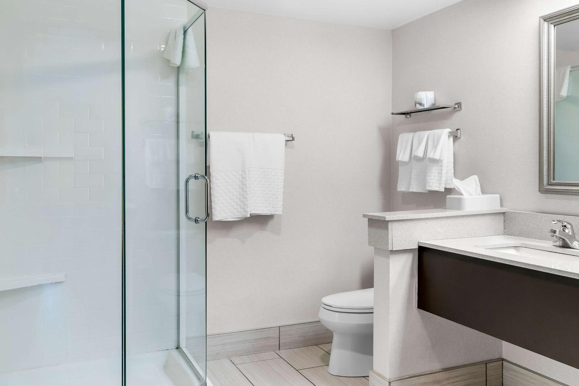 Best Western Okemos/east Lansing & Hotel Okemos